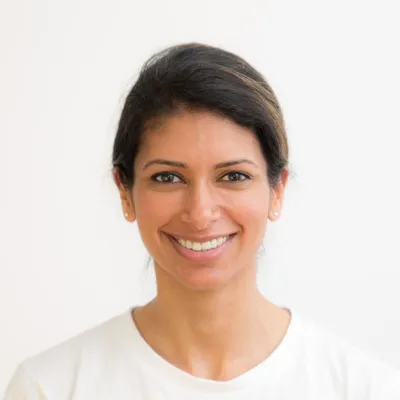 Dr Shabnam Zai